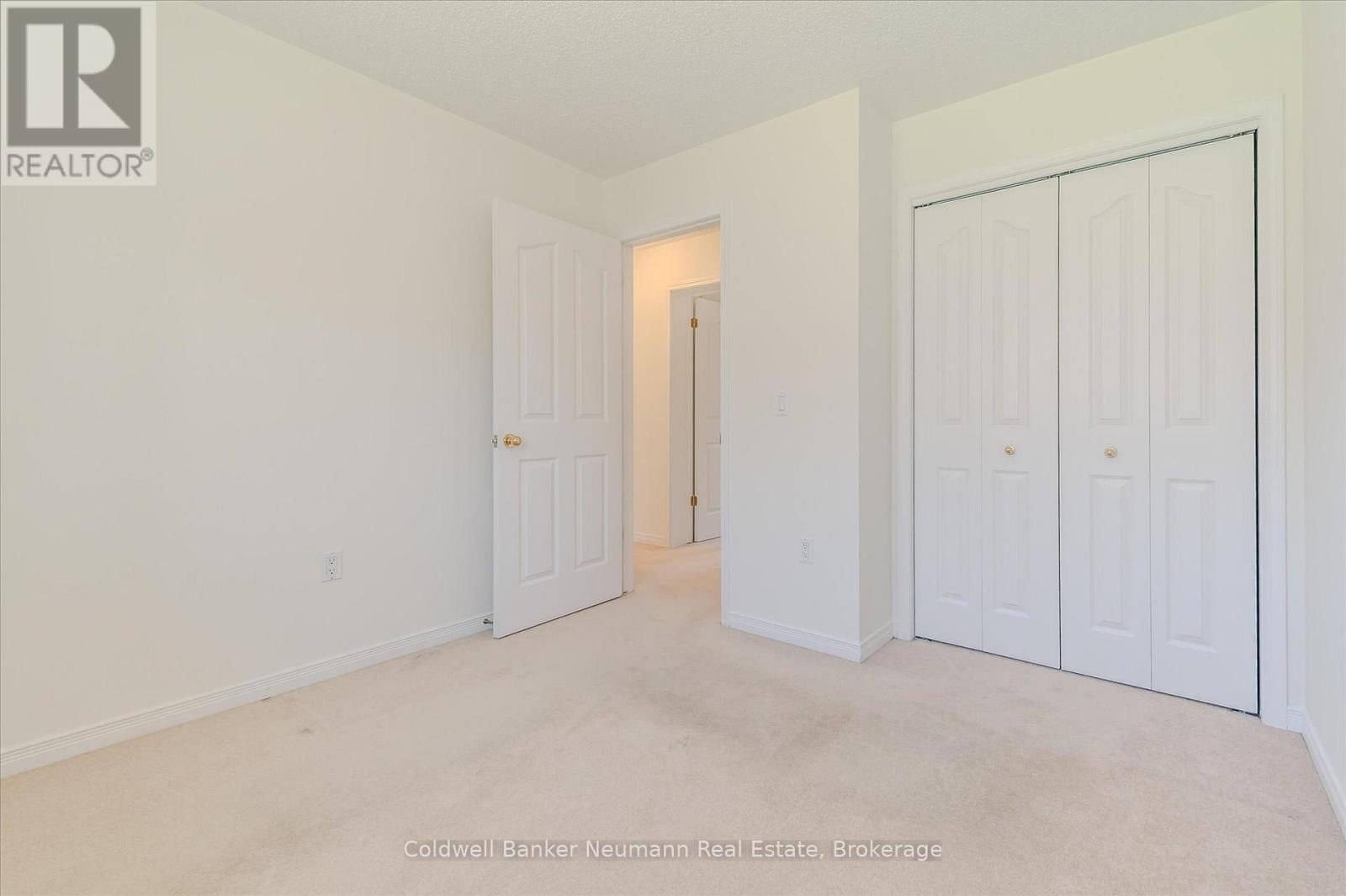 Photo 6 of 2540 Hespeler Road, Cambridge ON