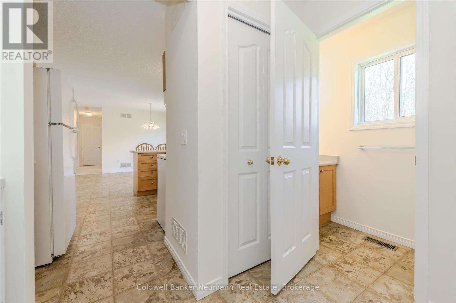 Photo 42 of 2540 Hespeler Road, Cambridge ON