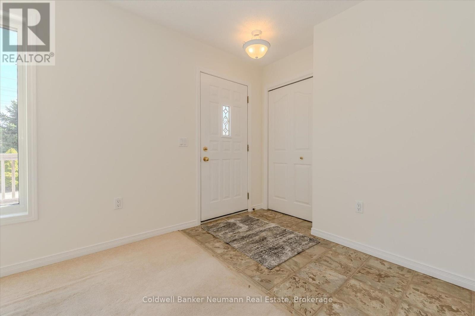 Photo 36 of 2540 Hespeler Road, Cambridge ON