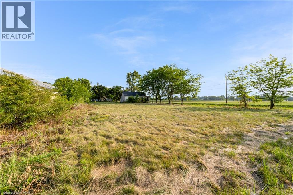 Photo 7 of 4060 Martin Road, Vineland ON
