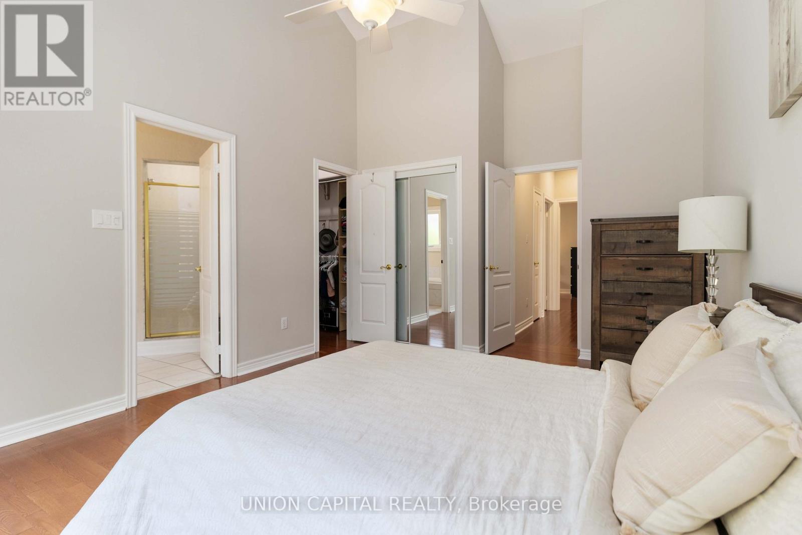 Photo 15 of 2805 Bushland Crescent, Mississauga ON