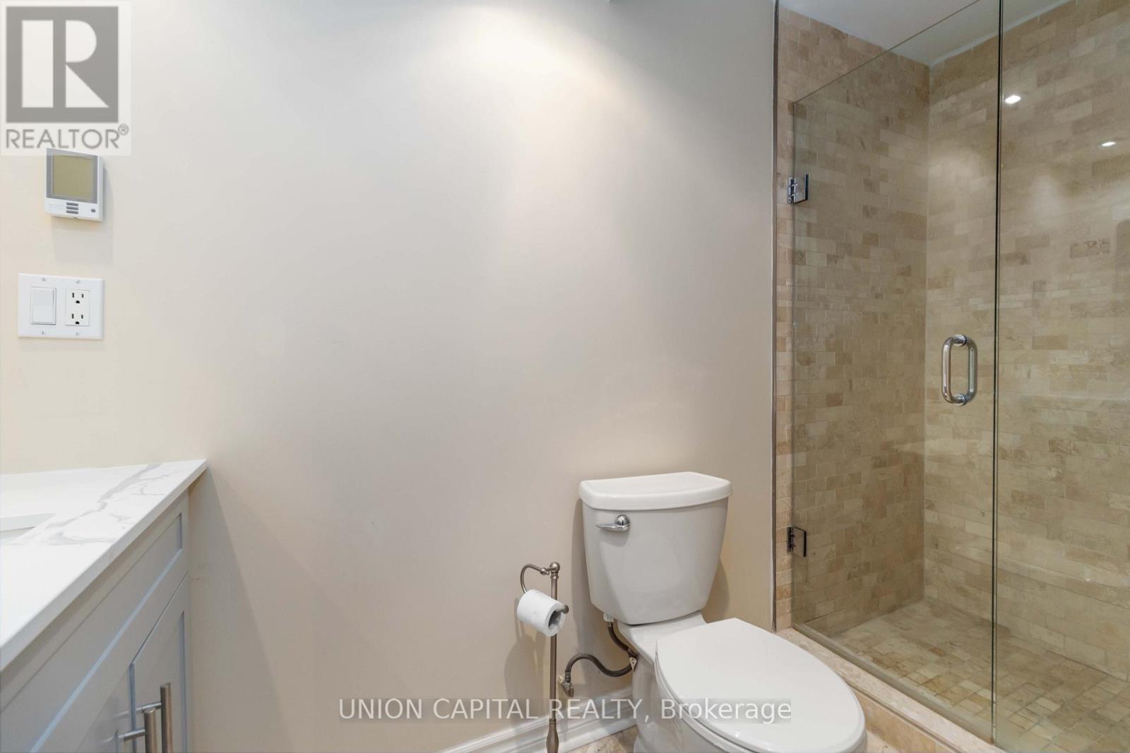 Photo 2 of 2805 Bushland Crescent, Mississauga ON