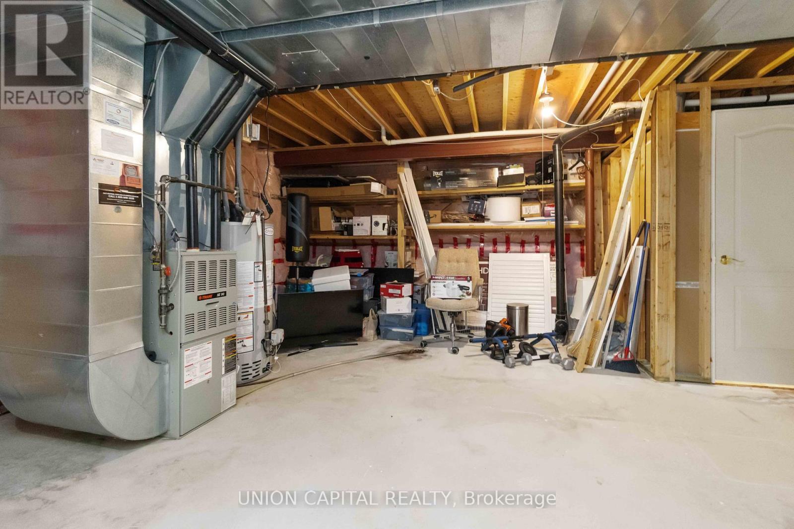 Photo 28 of 2805 Bushland Crescent, Mississauga ON