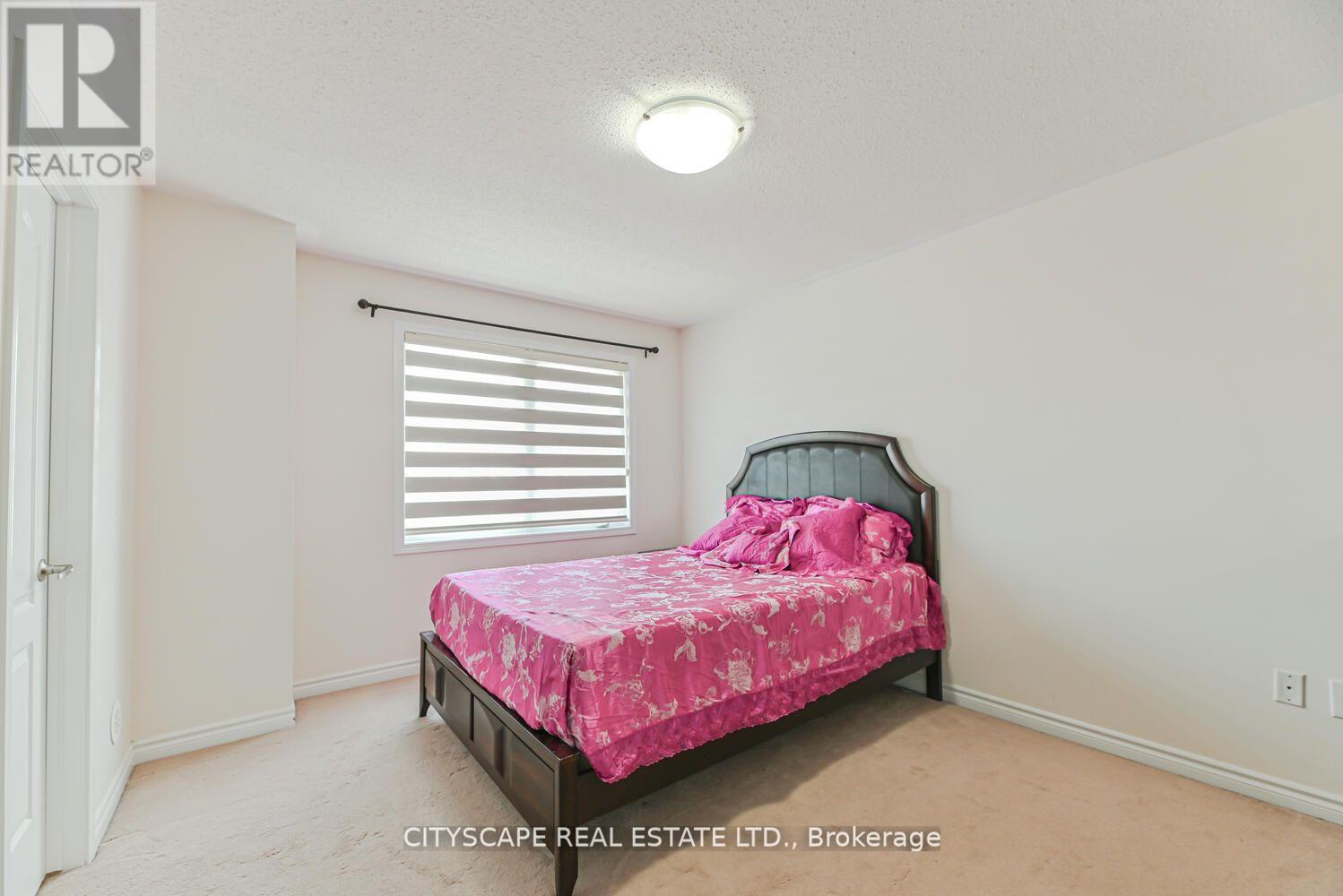 Photo 7 of 553 Pharo Point, Milton ON