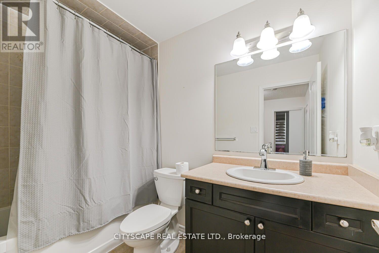 Photo 6 of 553 Pharo Point, Milton ON