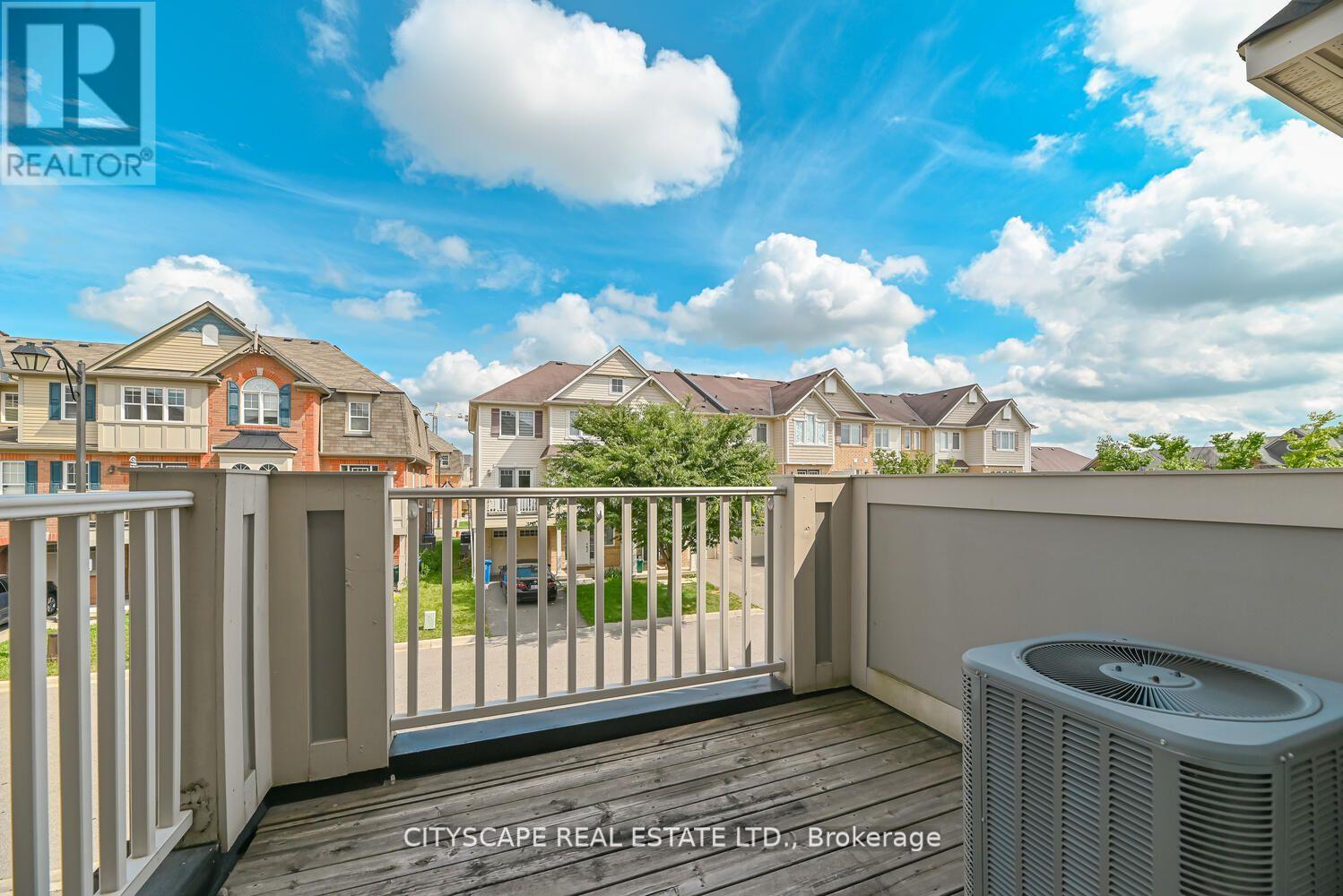 Photo 40 of 553 Pharo Point, Milton ON