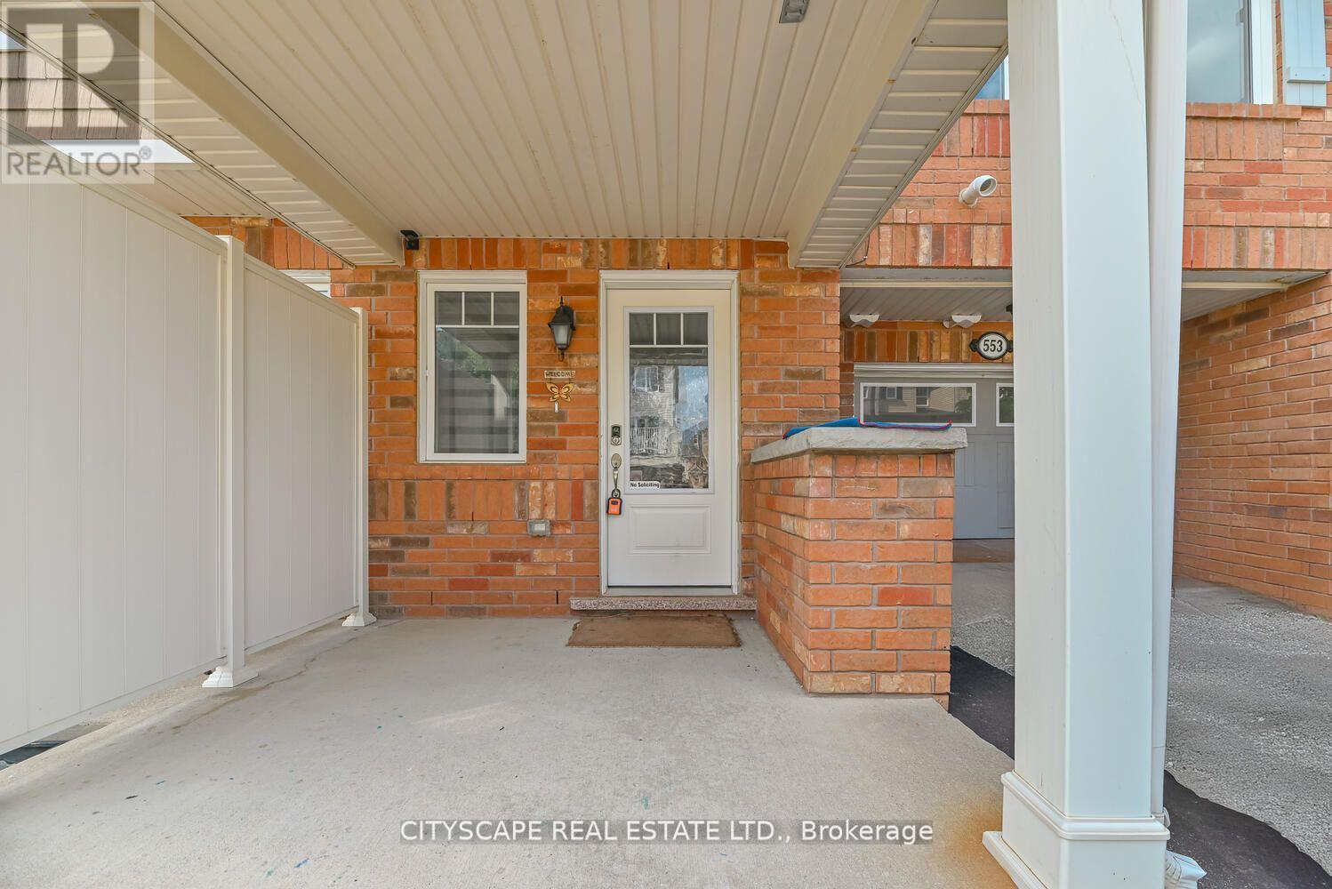 Photo 1 of 553 Pharo Point, Milton ON