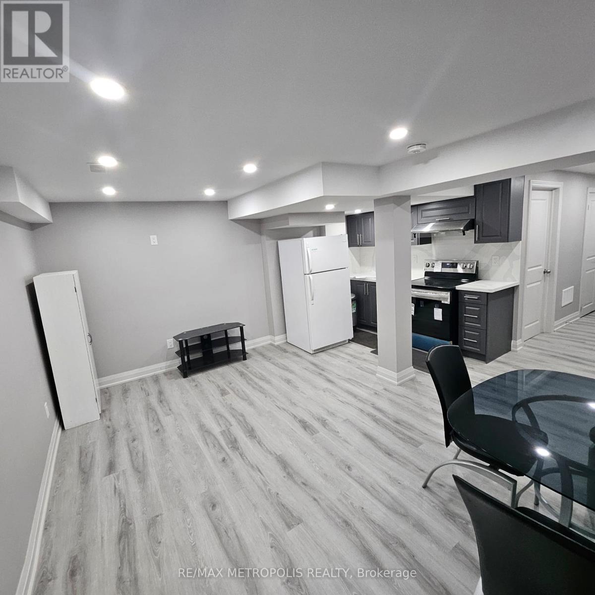 Photo 3 of Bsmt 294 Albright Road, Brampton ON