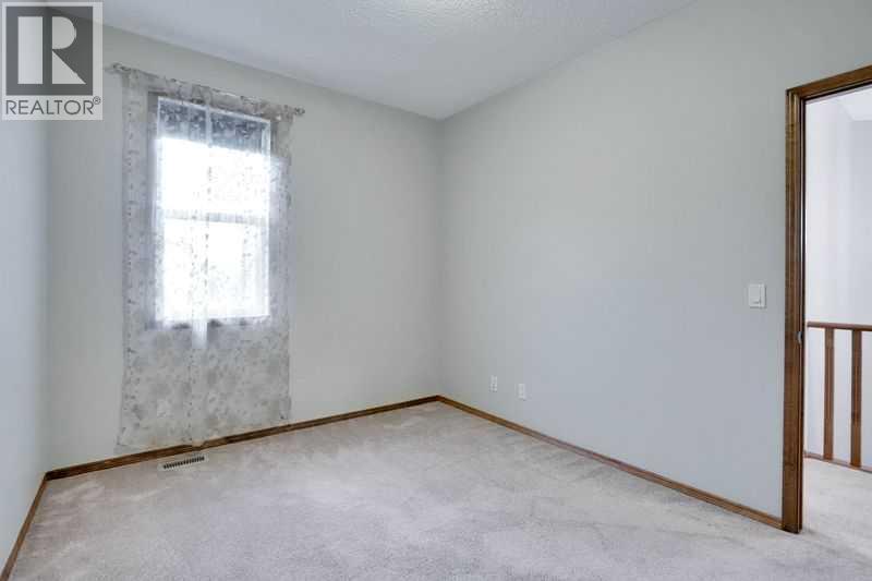 Photo 4 of 117 Walden Square Se, Calgary AB