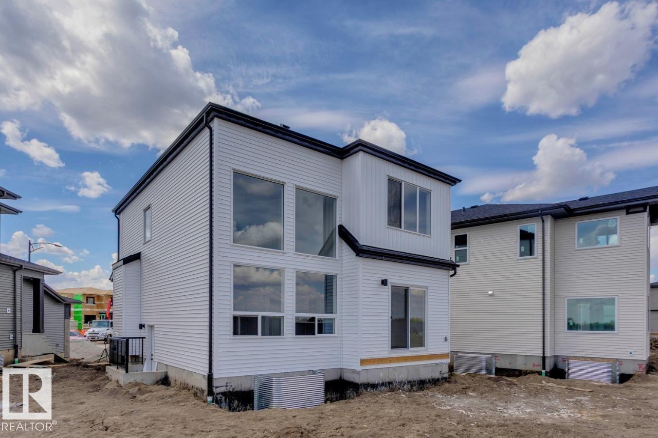 Photo 39 of 19015 20 Av Nw, Edmonton AB