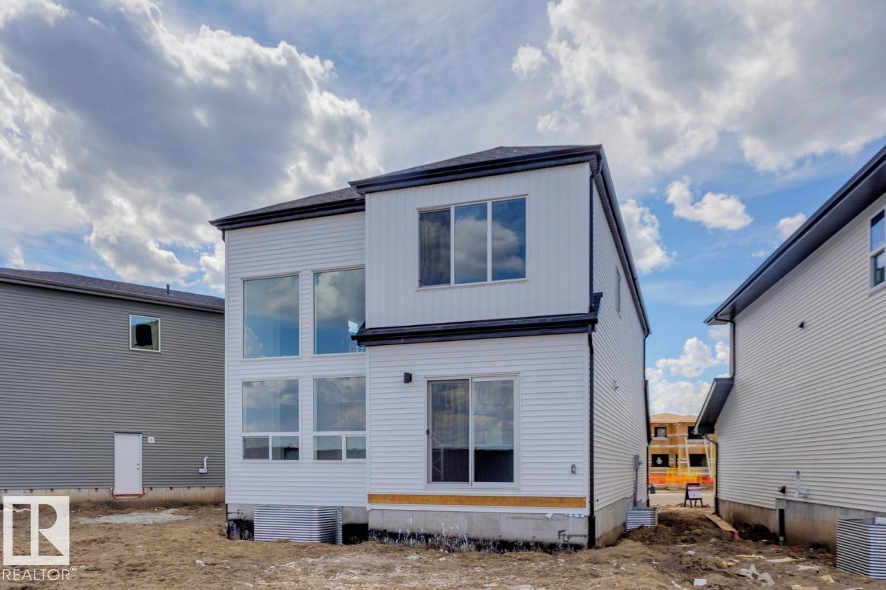 Photo 31 of 19015 20 Av Nw, Edmonton AB