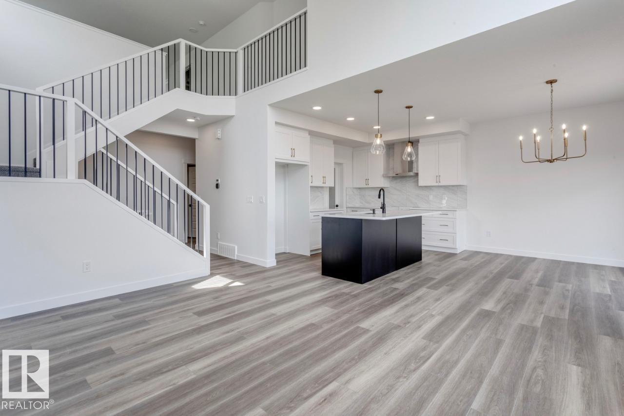 Photo 28 of 19015 20 Av Nw, Edmonton AB