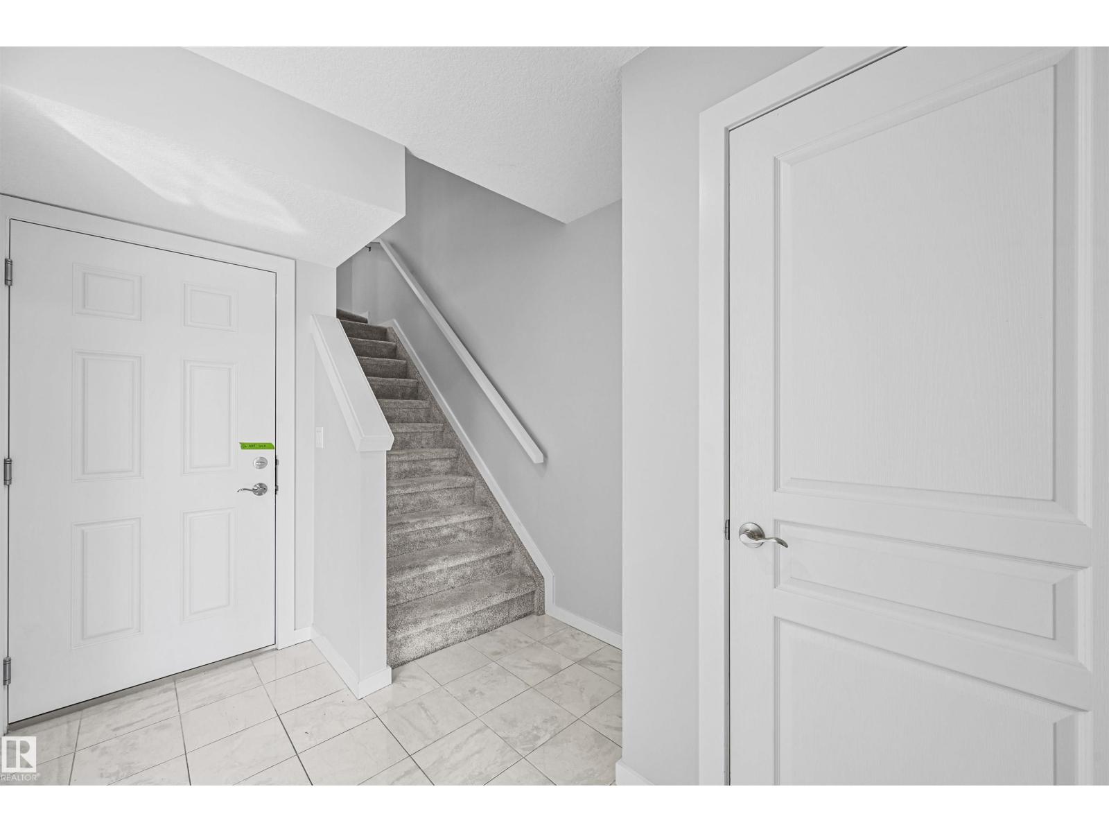 Photo 35 of 72 1010 Rabbit Hill Rd Sw, Edmonton AB