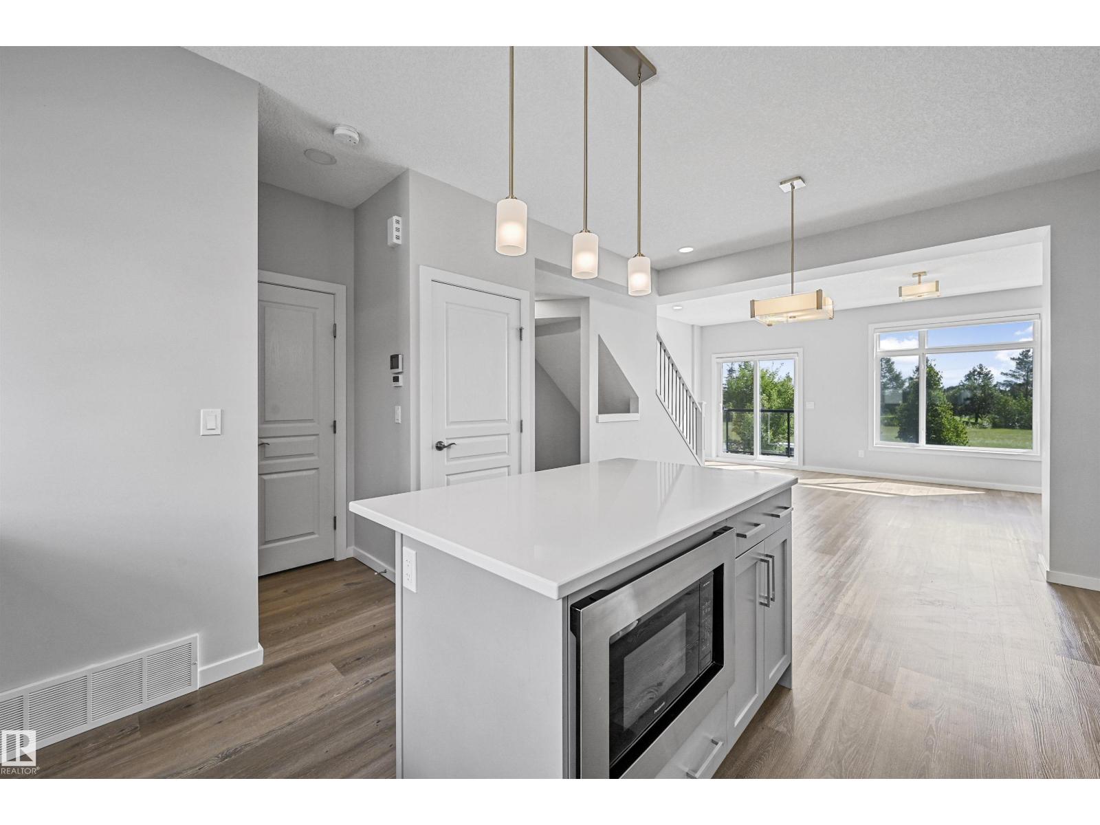 Photo 31 of 72 1010 Rabbit Hill Rd Sw, Edmonton AB
