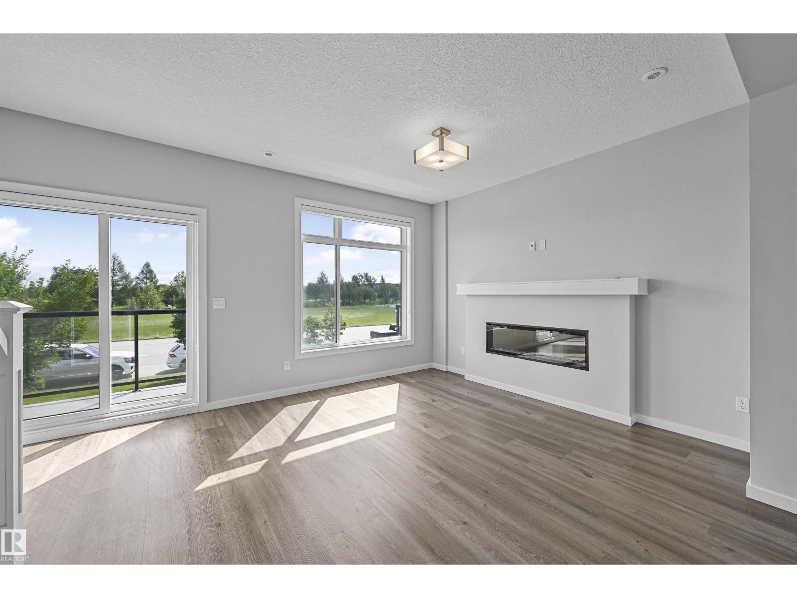 Photo 15 of 72 1010 Rabbit Hill Rd Sw, Edmonton AB