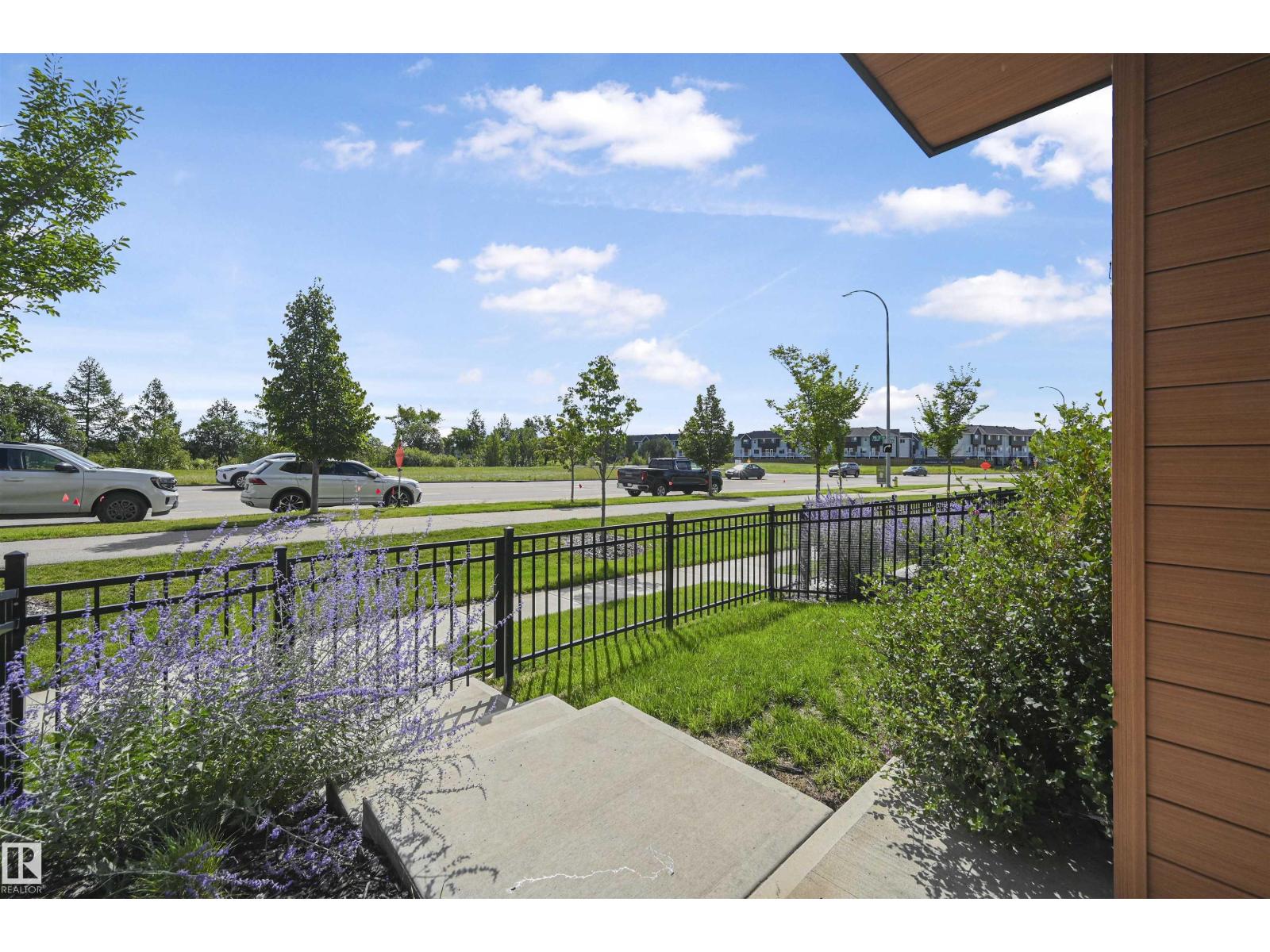 Photo 48 of 72 1010 Rabbit Hill Rd Sw, Edmonton AB