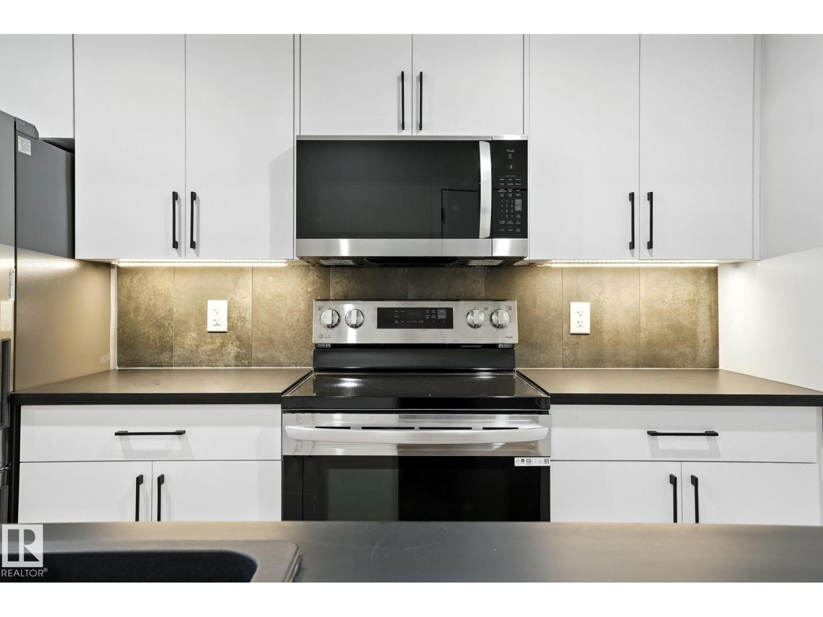 Photo 36 of 13809 Buena Vista Rd Nw, Edmonton AB