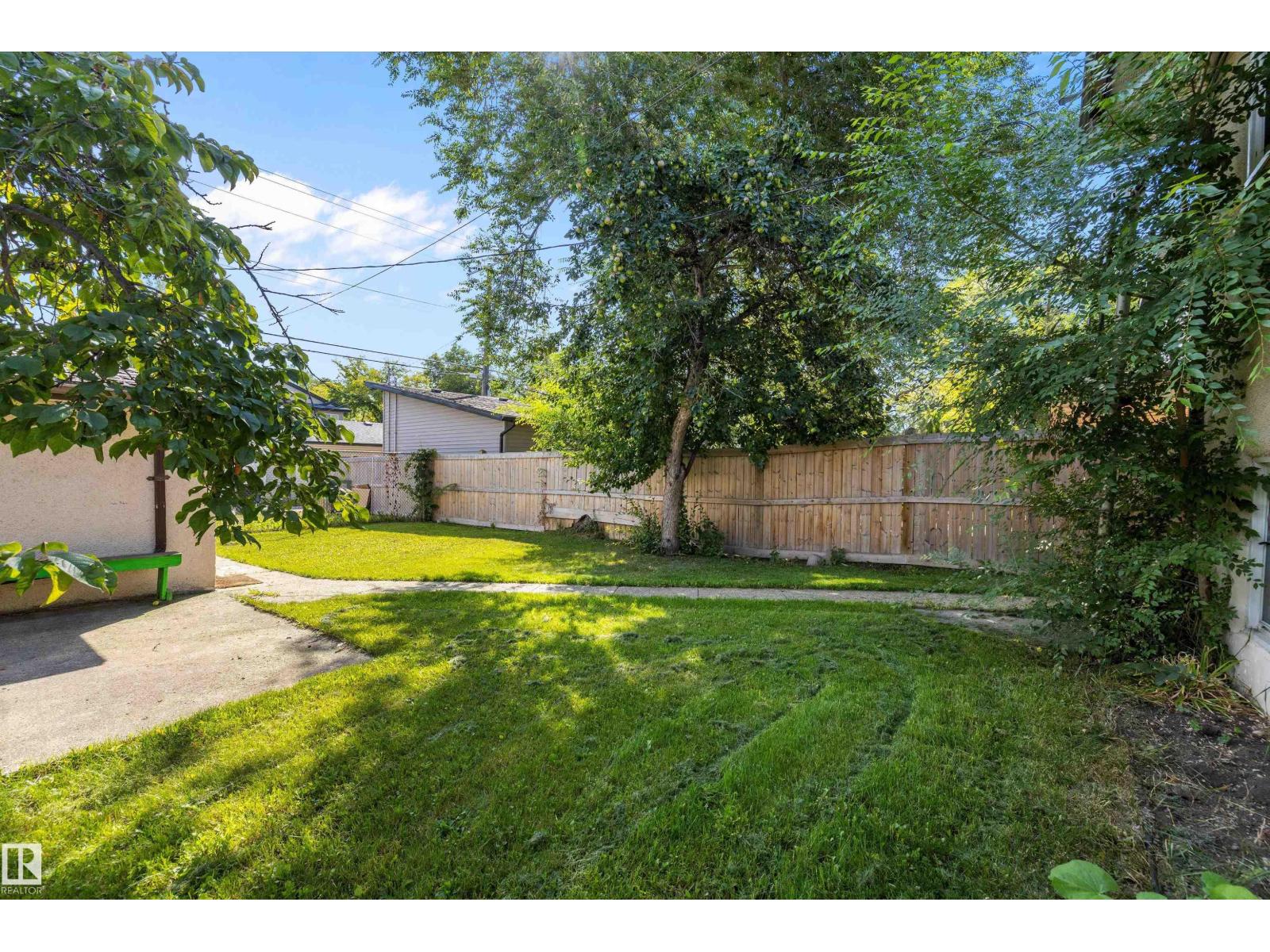 Photo 66 of 11307 11309 127 St Nw, Edmonton AB