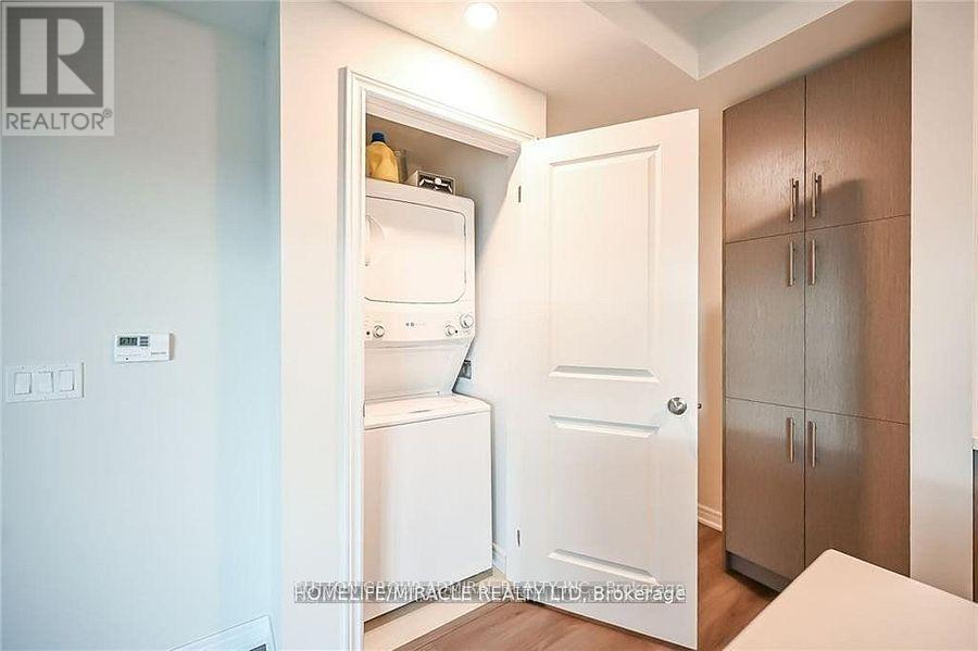 Photo 22 of 213 2750 King Street E, Hamilton ON