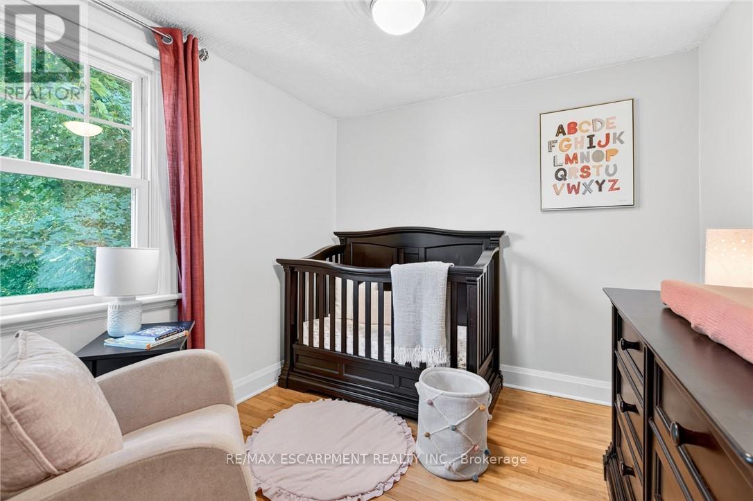 Photo 19 of 131 Rosedale Avenue, Hamilton ON