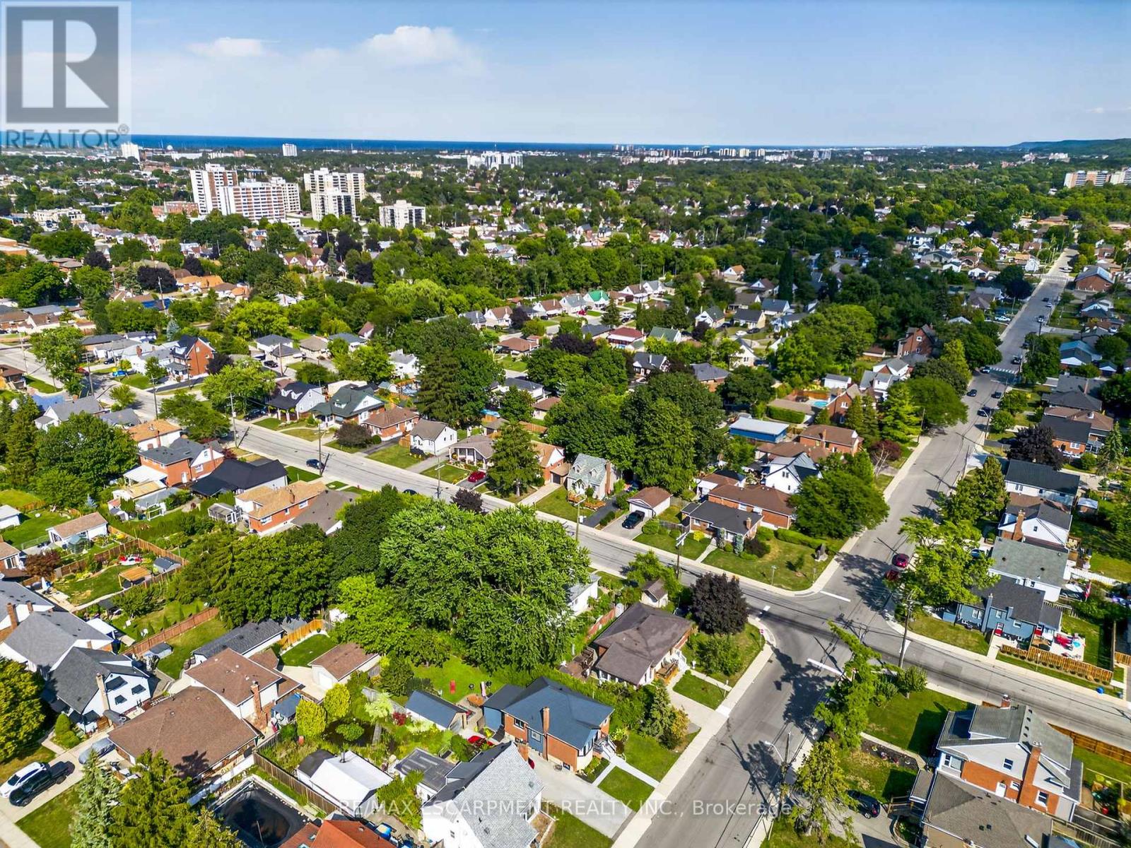 Photo 35 of 131 Rosedale Avenue, Hamilton ON