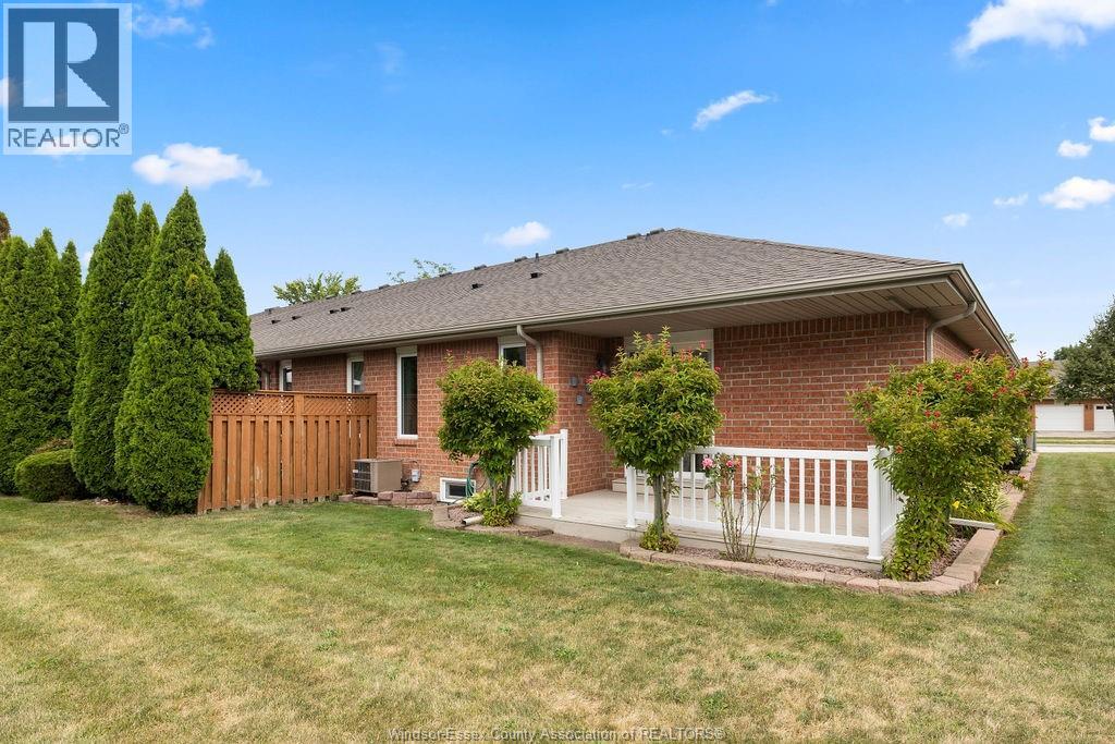 Photo 24 of 2091 Questa, Windsor ON