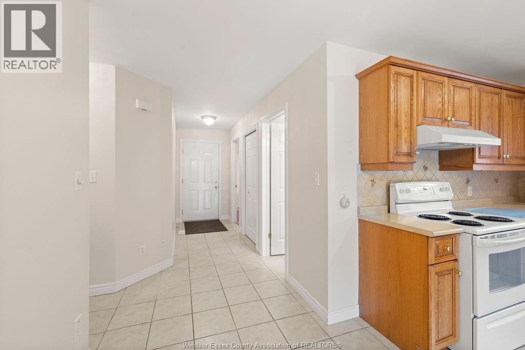 Photo 19 of 2091 Questa, Windsor ON