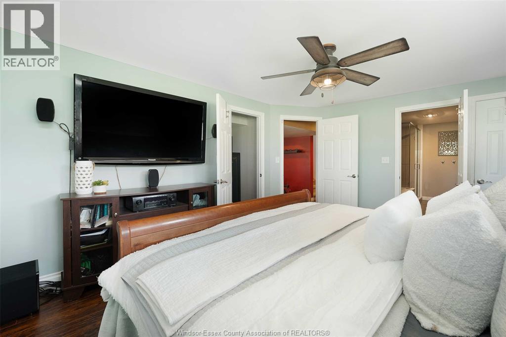 Photo 20 of 94 Sari Lane, Amherstburg ON