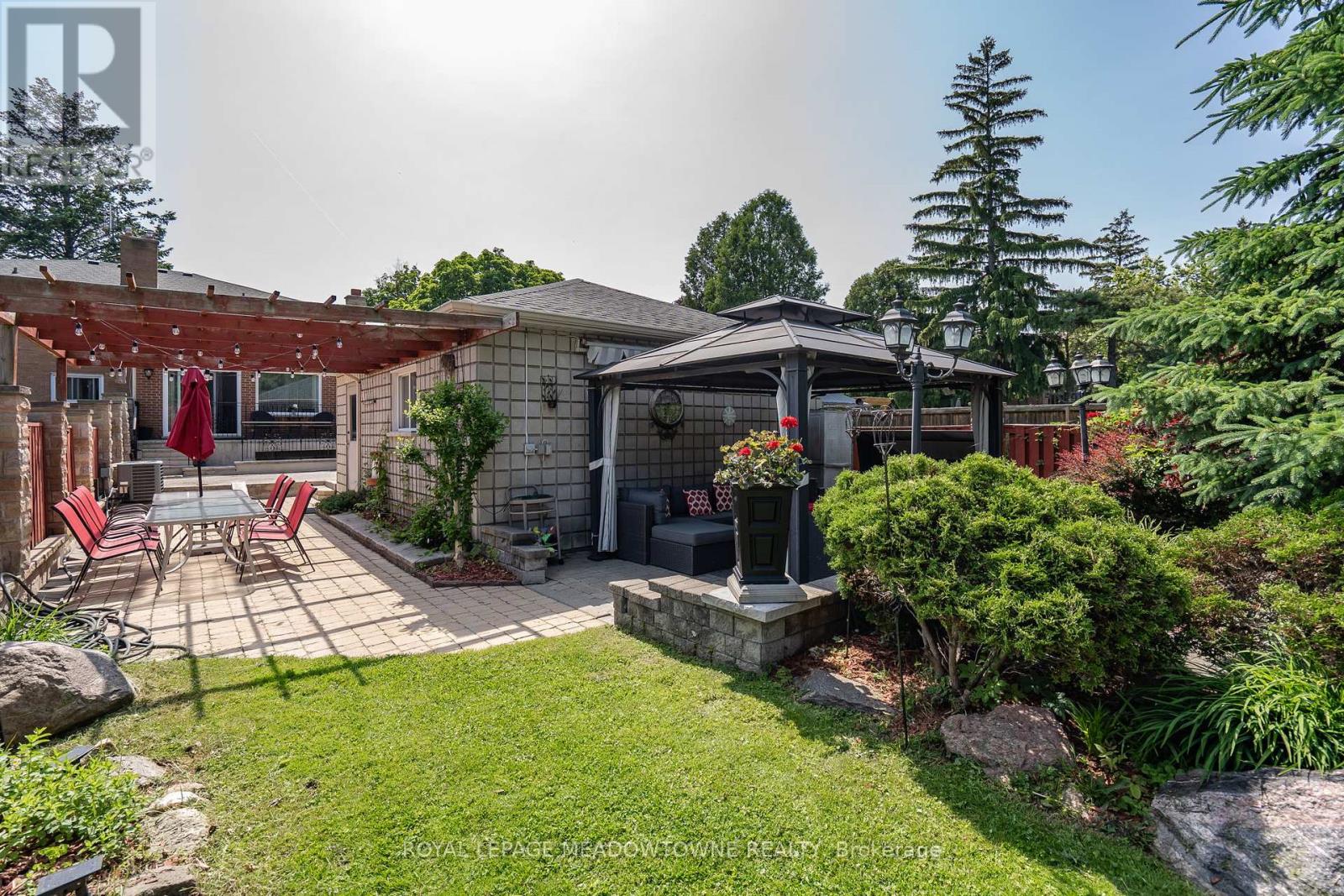Photo 46 of 1559 Northmount Avenue, Mississauga ON