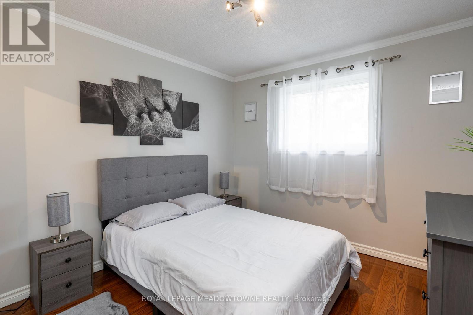 Photo 22 of 1559 Northmount Avenue, Mississauga ON