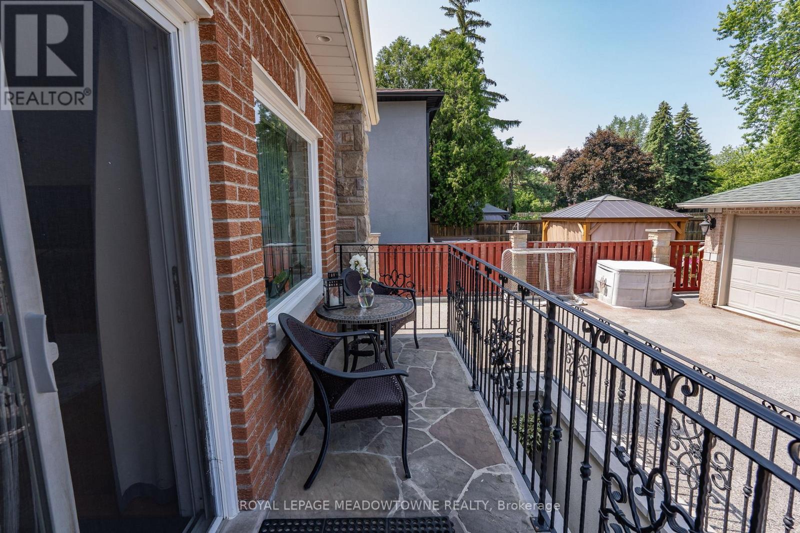 Photo 35 of 1559 Northmount Avenue, Mississauga ON