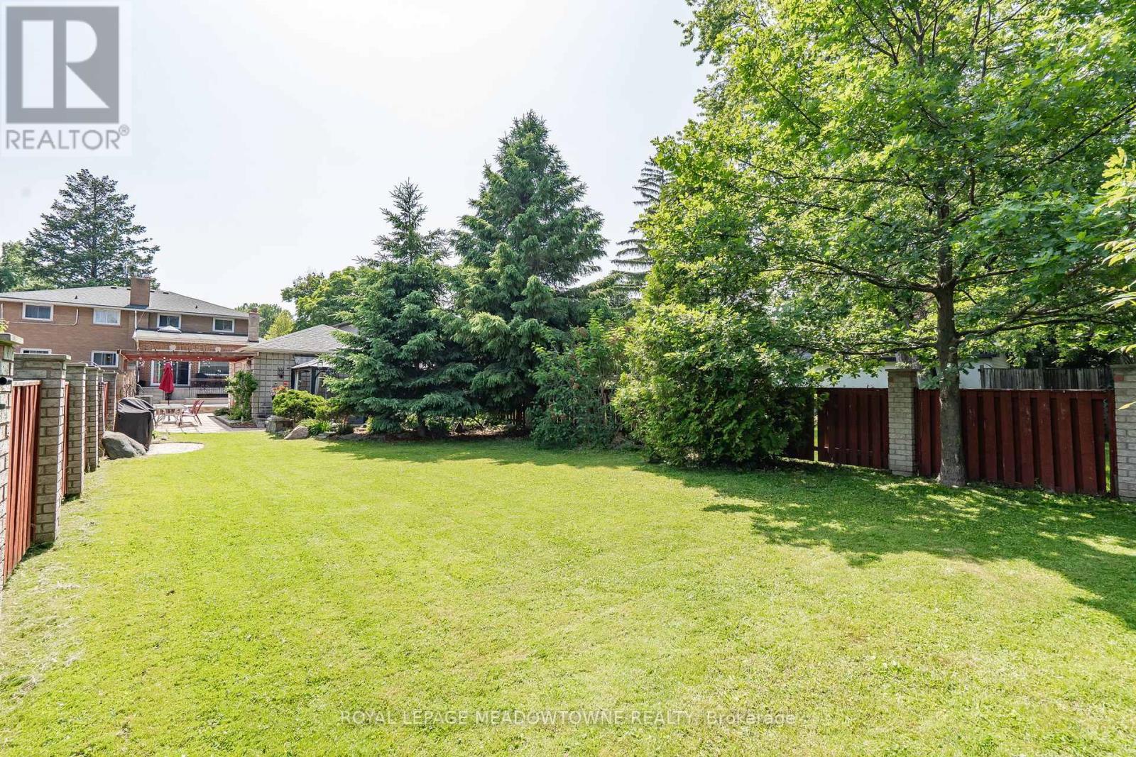 Photo 42 of 1559 Northmount Avenue, Mississauga ON