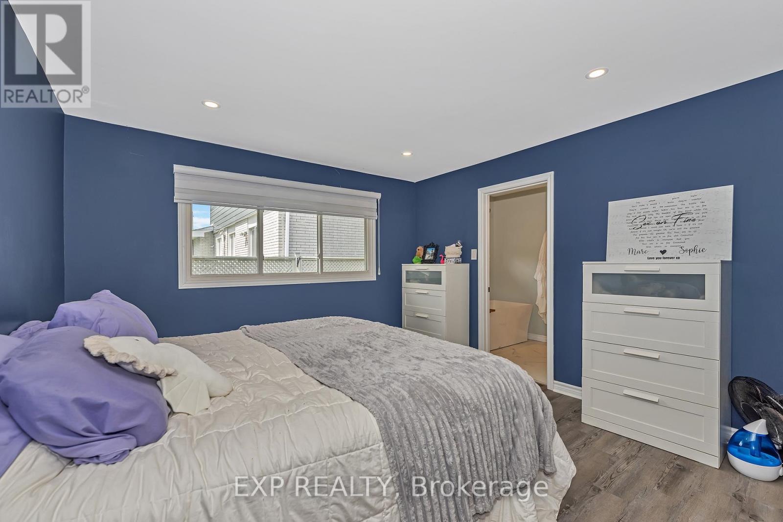 Photo 18 of 936 Blythdale Road, Ottawa ON