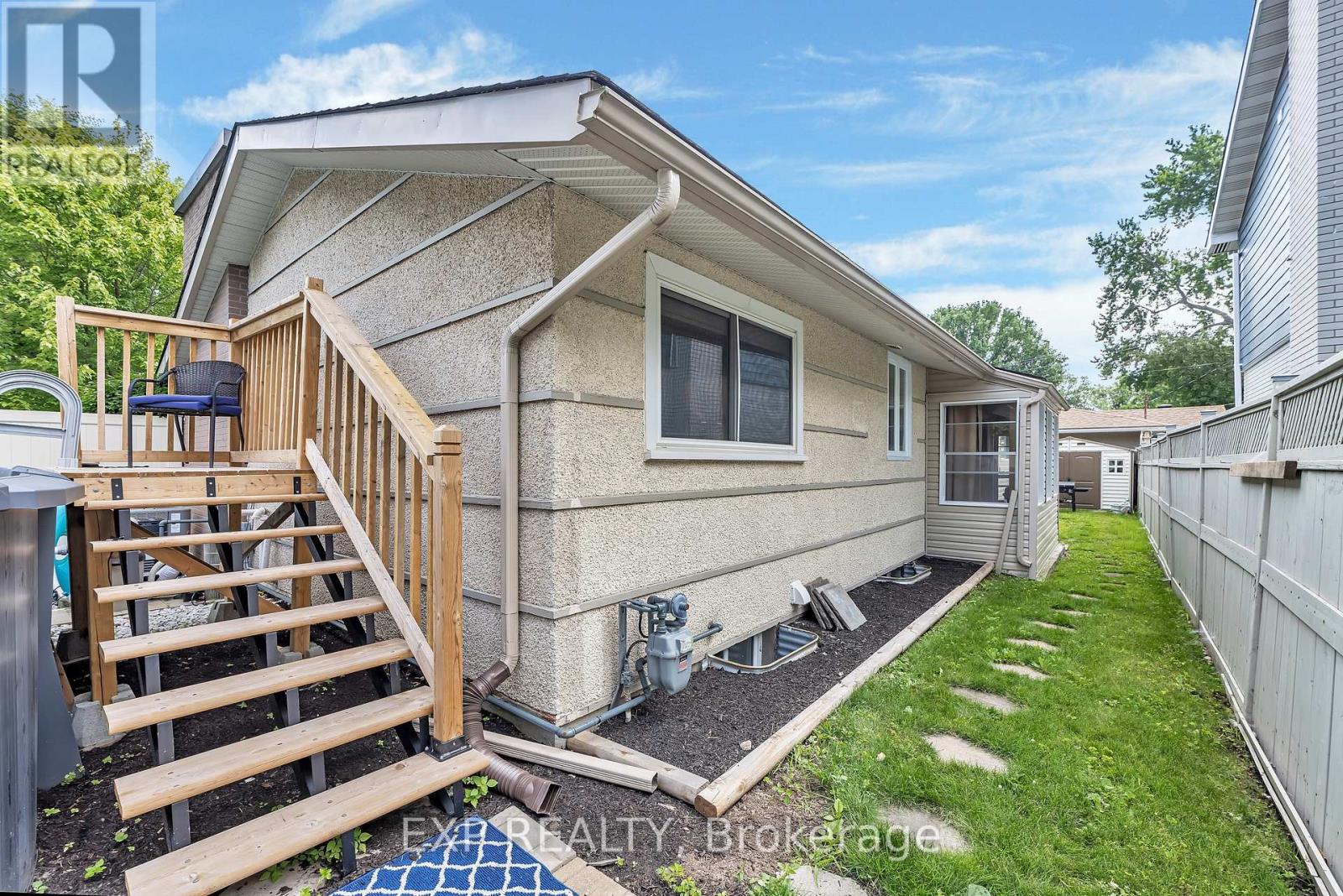 Photo 10 of 936 Blythdale Road, Ottawa ON