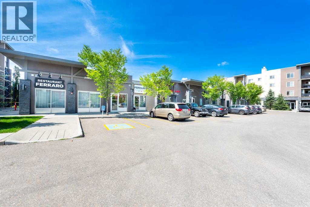 Photo 2 of 4210 403 Mackenzie Way Sw, Airdrie AB