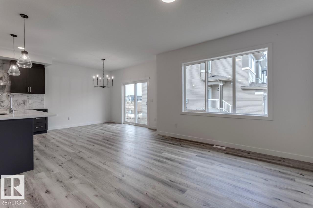Photo 15 of 2840 191 St Nw, Edmonton AB