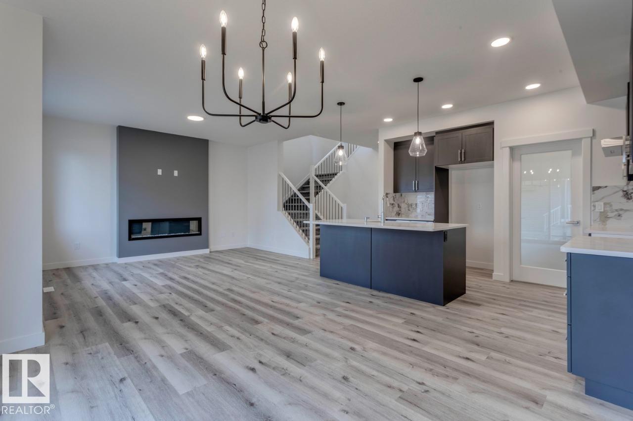 Photo 4 of 2840 191 St Nw, Edmonton AB
