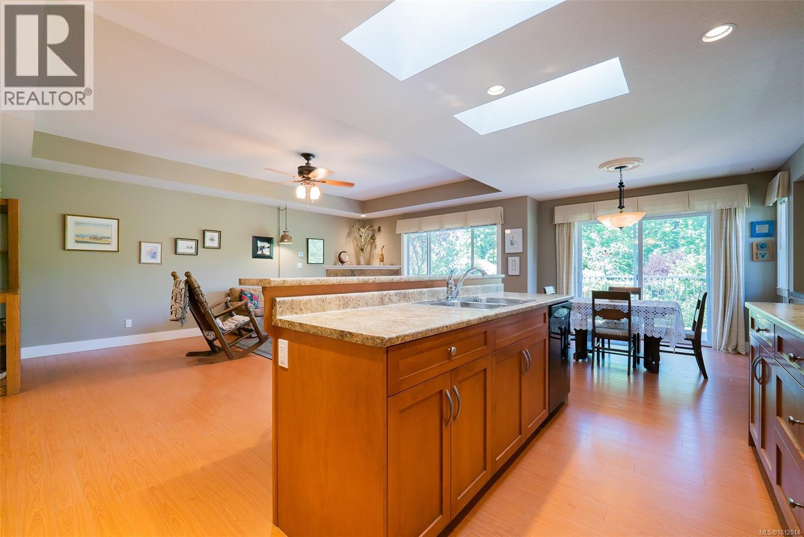 Photo 12 of 2324 Dodds Rd, Nanaimo BC