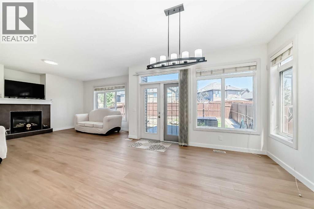 Single Family House for Sale in  Evanston Drive NW Evanston Calgary 