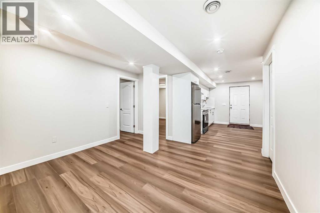 Single Family House for Sale in  Evanston Drive NW Evanston Calgary 