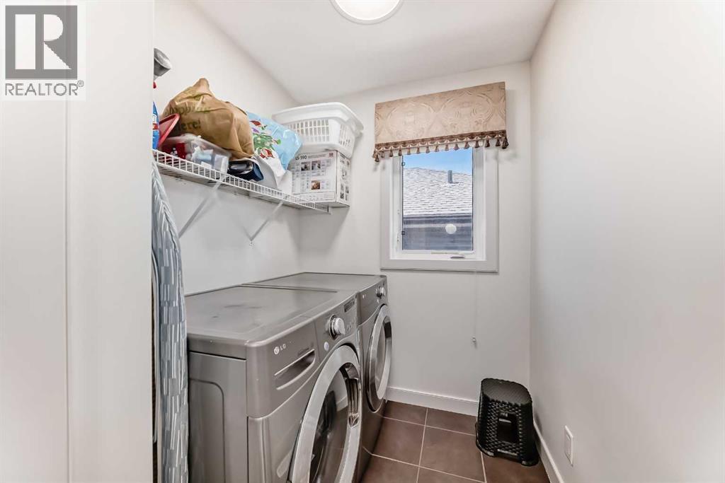 Single Family House for Sale in  Evanston Drive NW Evanston Calgary 