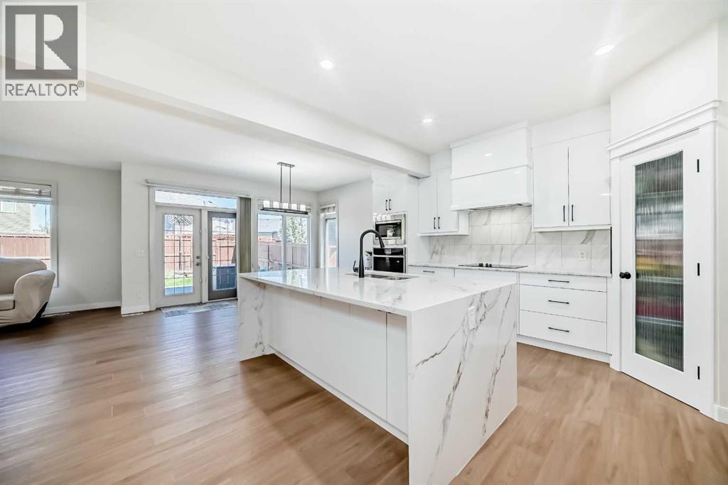 Single Family House for Sale in  Evanston Drive NW Evanston Calgary 