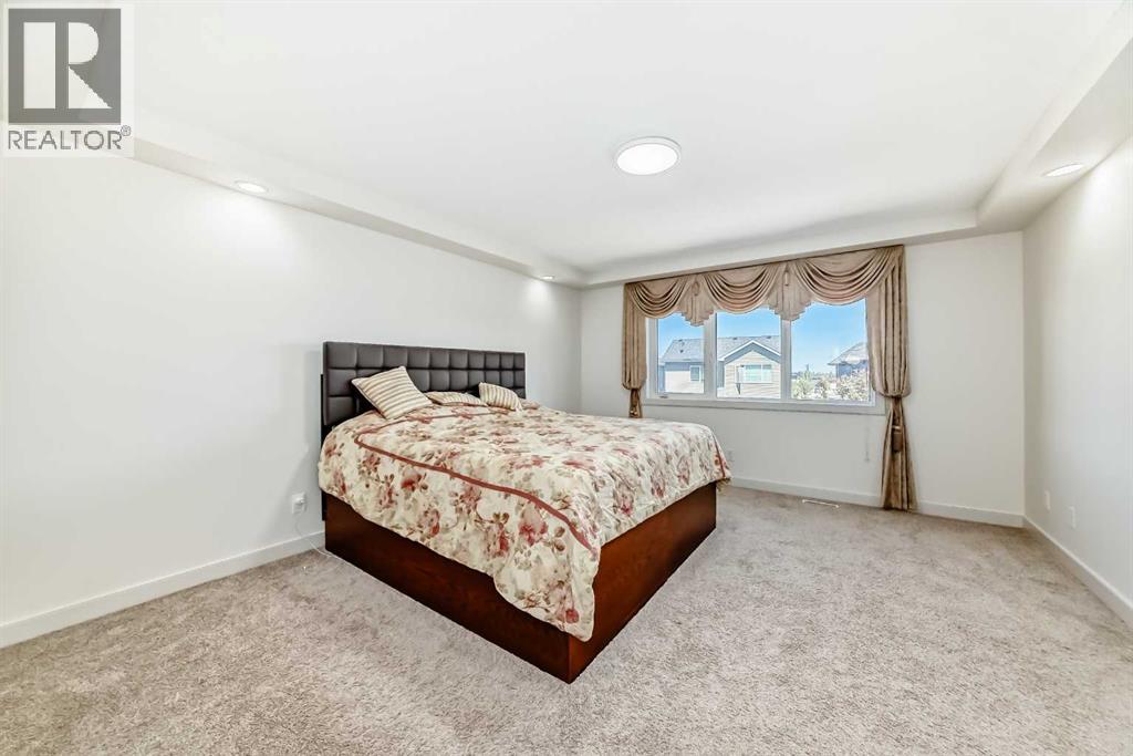 Single Family House for Sale in  Evanston Drive NW Evanston Calgary 