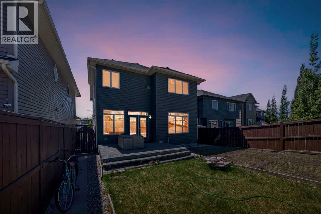 Single Family House for Sale in  Evanston Drive NW Evanston Calgary 