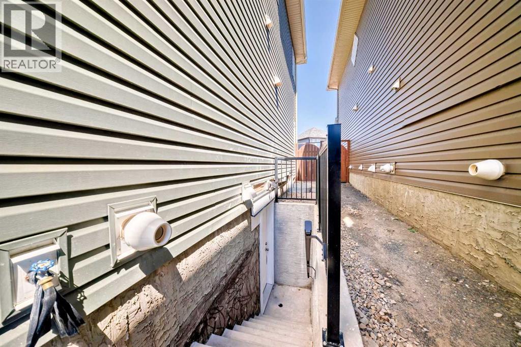 Single Family House for Sale in  Evanston Drive NW Evanston Calgary 