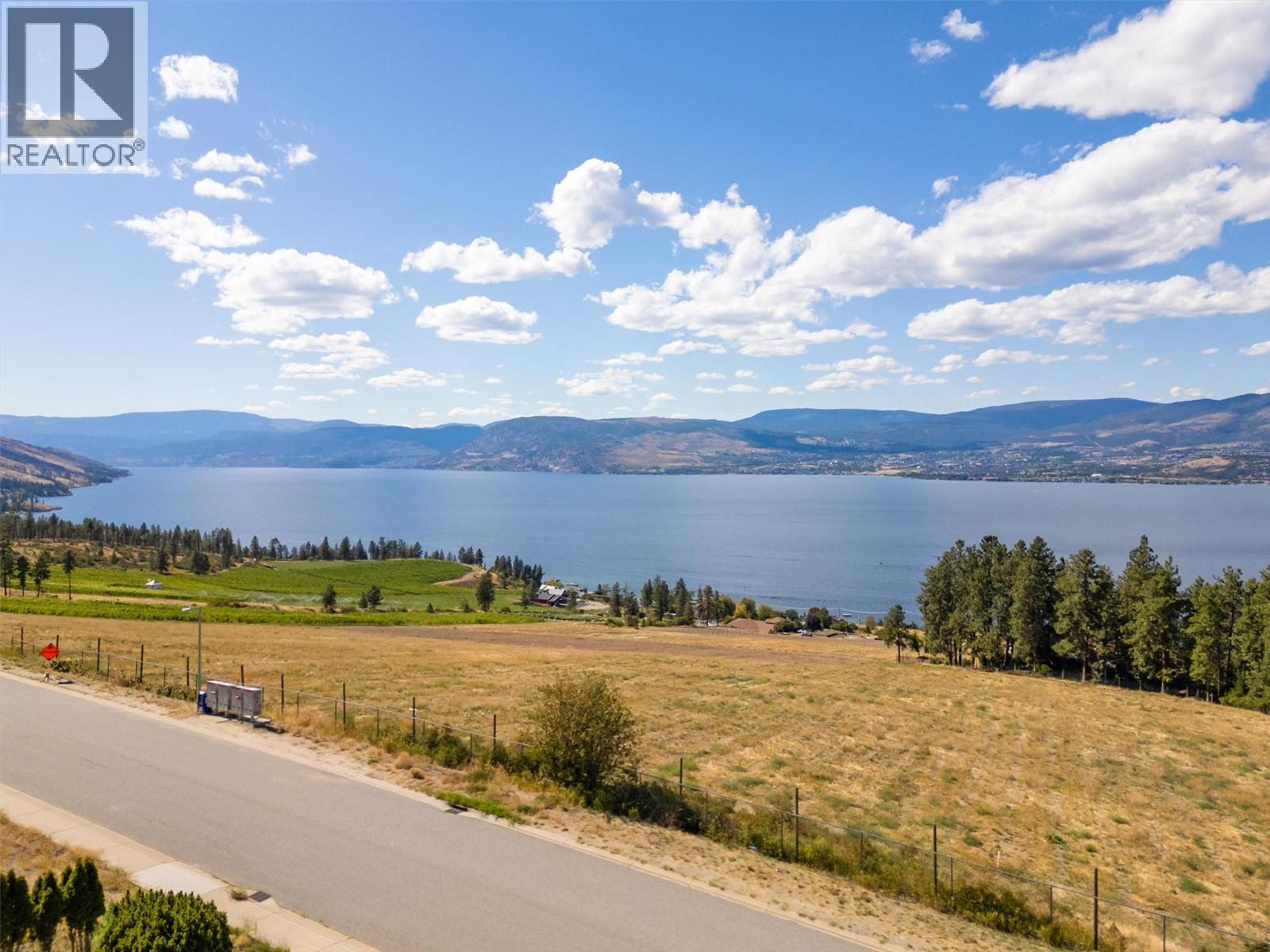  343 Stellar Drive, Kelowna