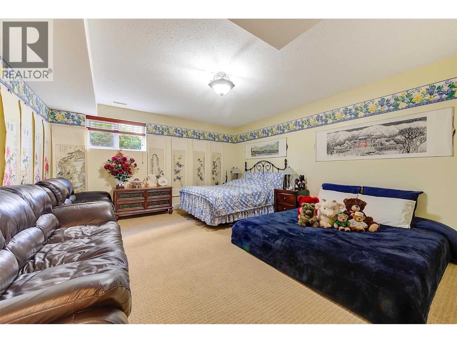  343 Stellar Drive, Kelowna