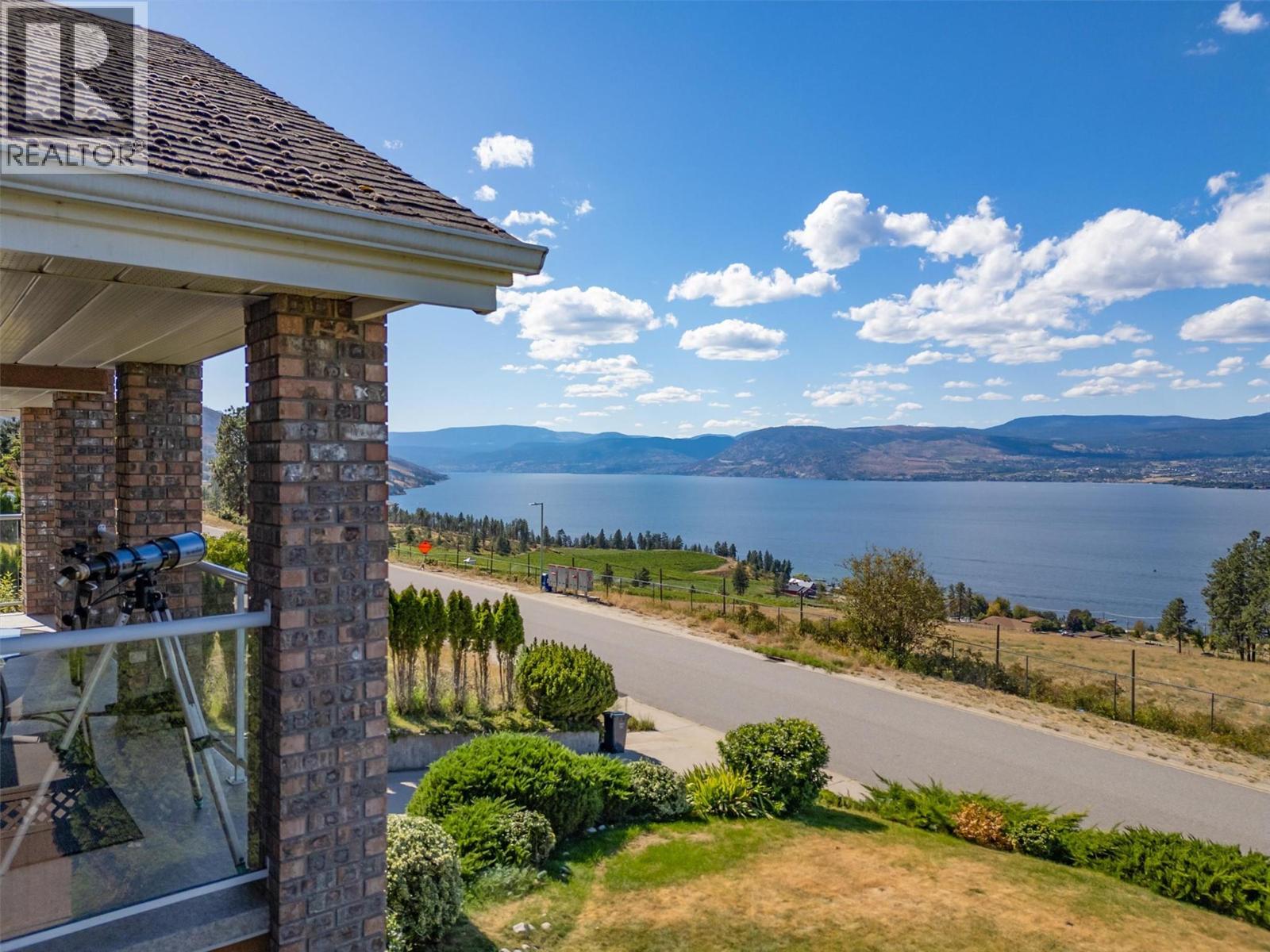  343 Stellar Drive, Kelowna