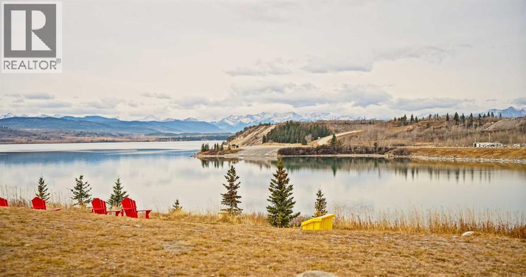 Photo 3 of 642 Cottageclub Bend, Rural Rocky View County AB