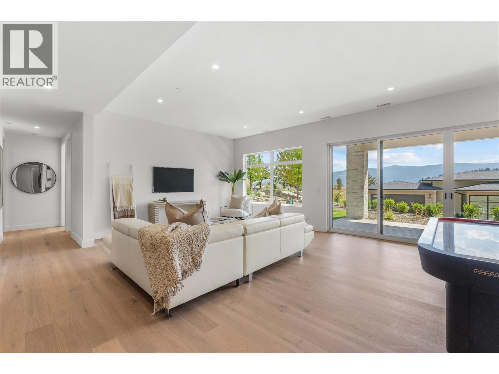 271 Chicopee Road Unit# 2, Vernon